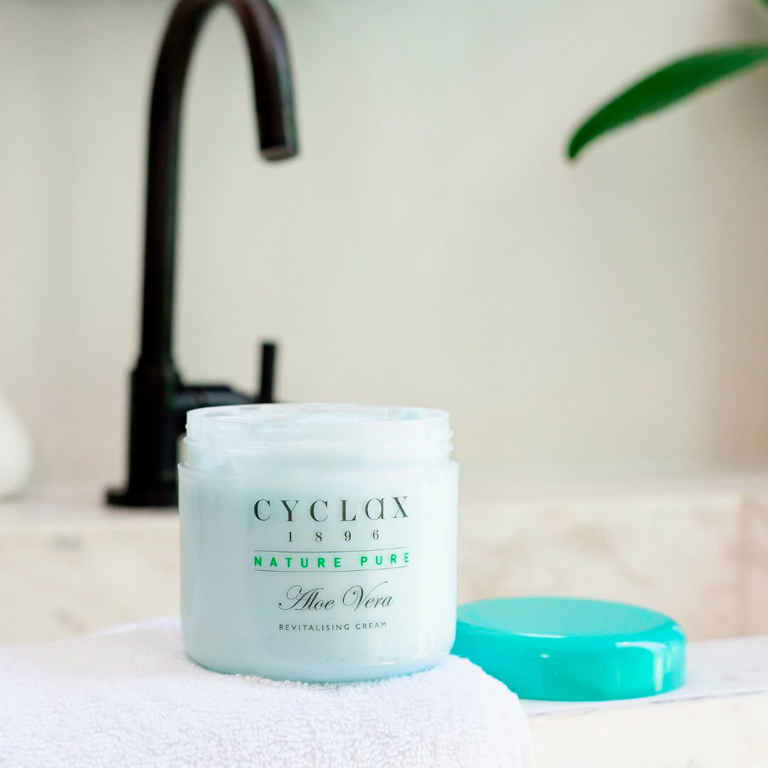 Cyclax Aloe Vera Revitalising Cream 300ml